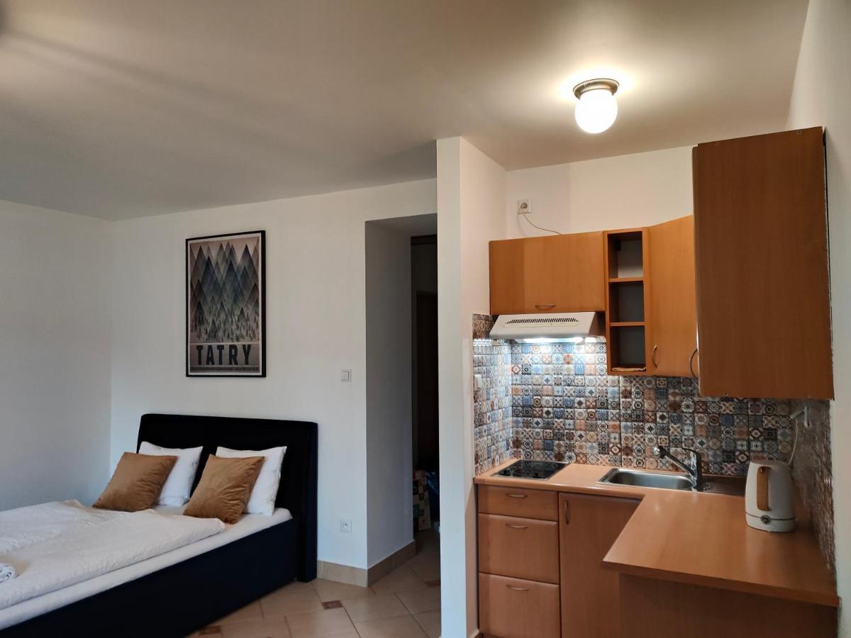 Apartment Holny *